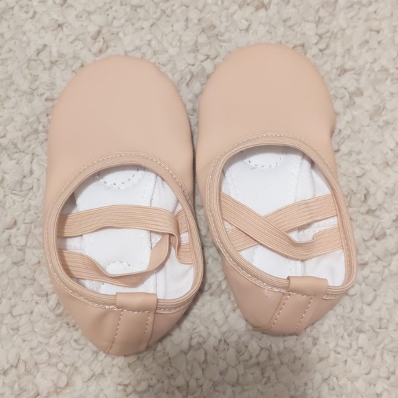 Stelle Other - Brand New Stelle Ballet Slippers 5MT